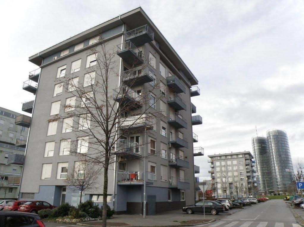 Prestige Apartman Zagreb Luaran gambar
